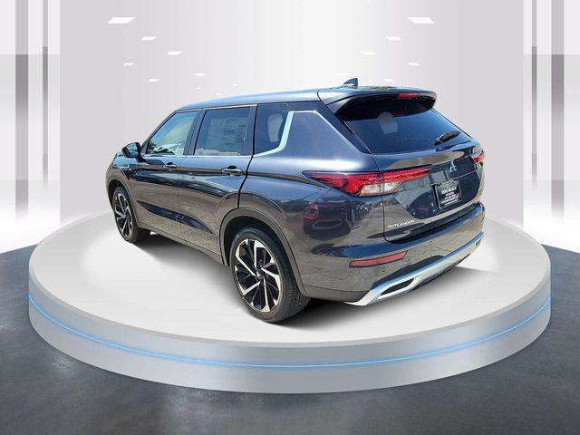 new 2024 Mitsubishi Outlander car, priced at $35,690