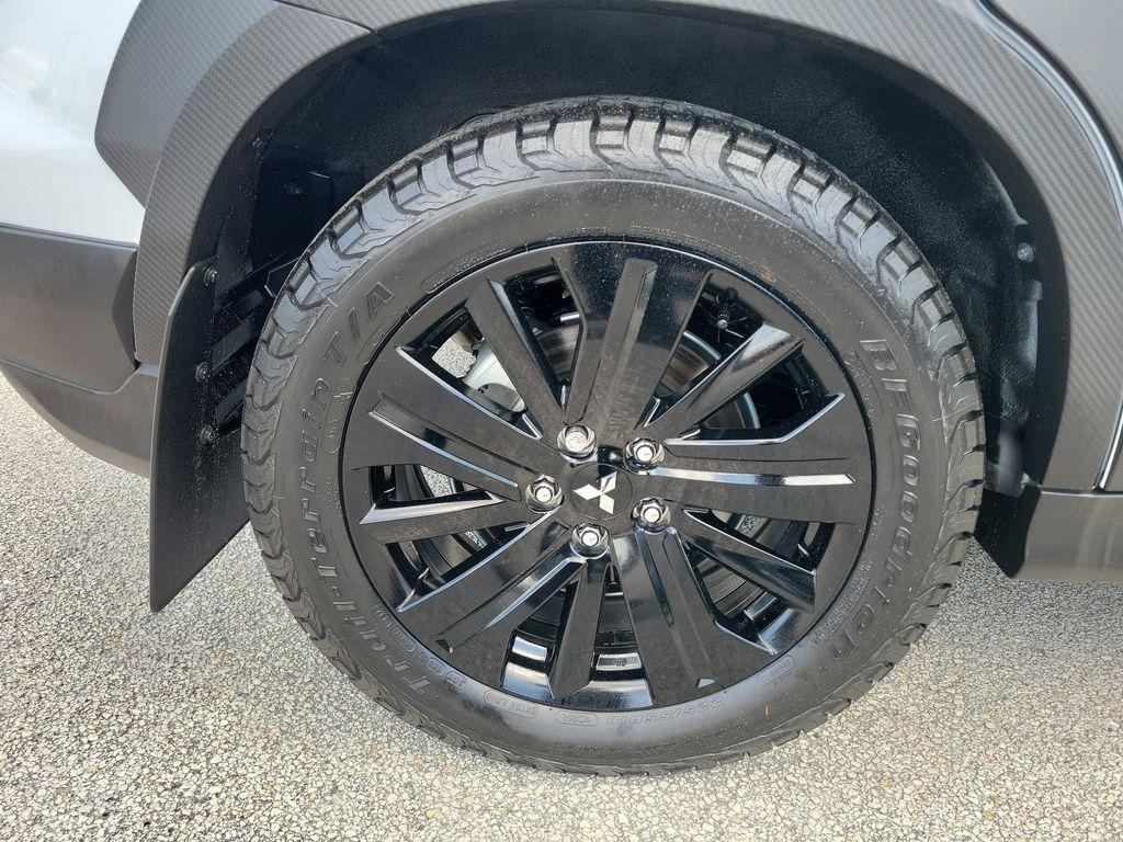 new 2025 Mitsubishi Outlander Sport car, priced at $32,110