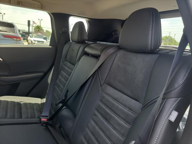 new 2025 Mitsubishi Outlander car, priced at $31,630
