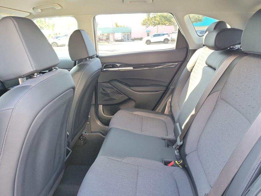 used 2024 Kia Seltos car, priced at $21,988