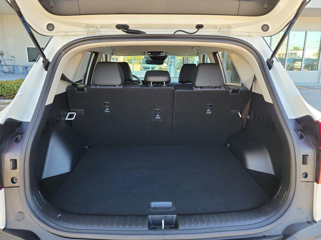 used 2024 Kia Seltos car, priced at $21,988