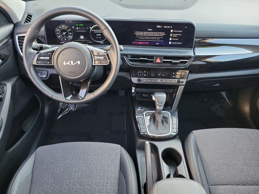 used 2024 Kia Seltos car, priced at $21,988