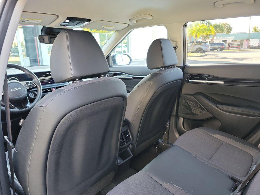 used 2024 Kia Seltos car, priced at $21,988