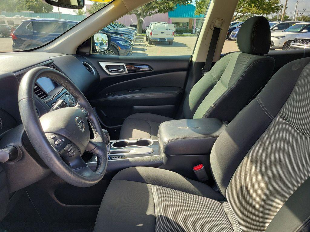 used 2020 Nissan Pathfinder car, priced at $18,788