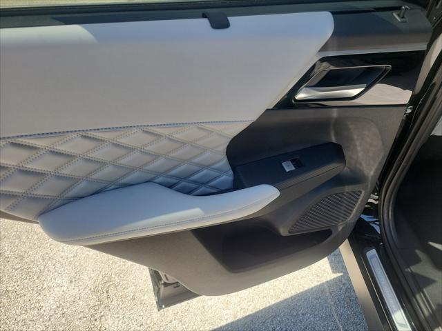 new 2025 Mitsubishi Outlander PHEV car, priced at $45,480