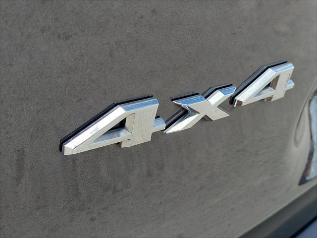 used 2022 Jeep Cherokee car, priced at $25,788