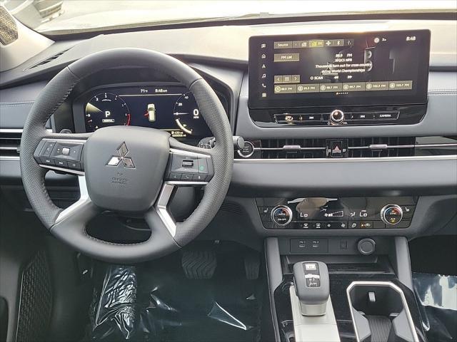 new 2025 Mitsubishi Outlander car, priced at $33,115