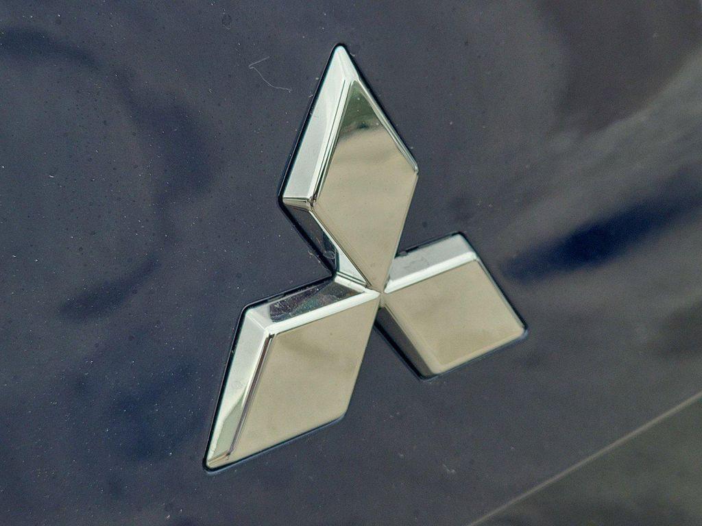 new 2025 Mitsubishi Outlander PHEV car, priced at $42,060