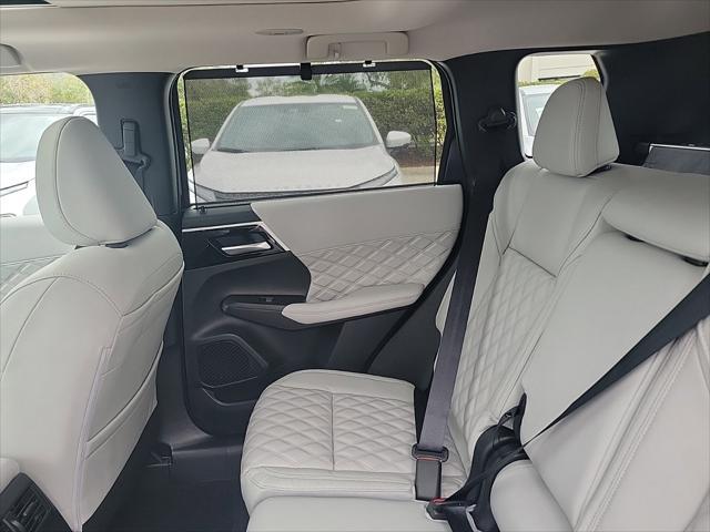 new 2025 Mitsubishi Outlander PHEV car, priced at $42,060