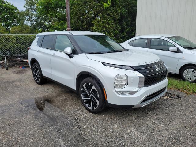 used 2024 Mitsubishi Outlander car, priced at $28,988
