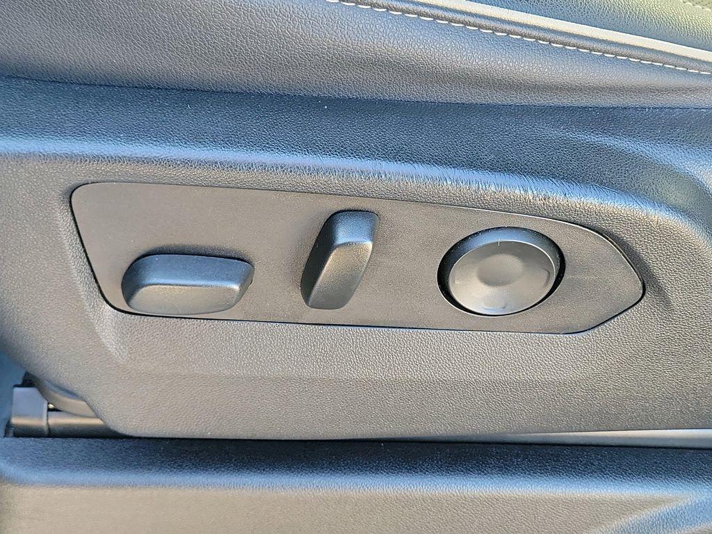 used 2024 Chevrolet Suburban car, priced at $61,488