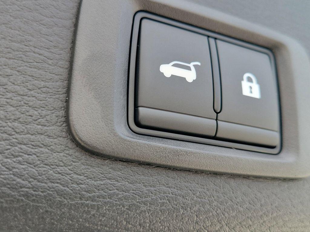 new 2025 Mitsubishi Outlander car, priced at $36,105