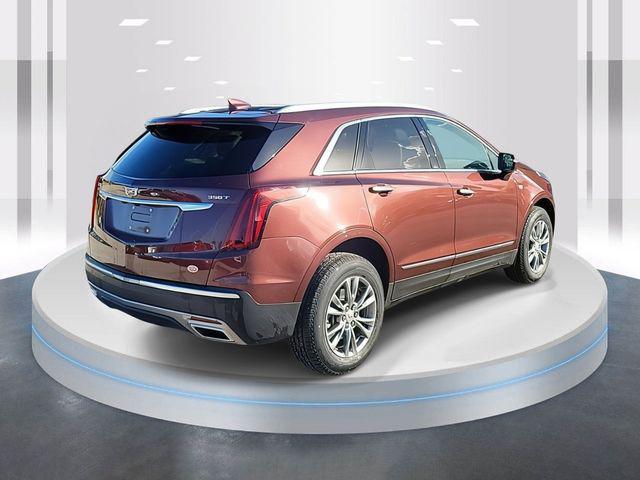 used 2022 Cadillac XT5 car, priced at $30,647