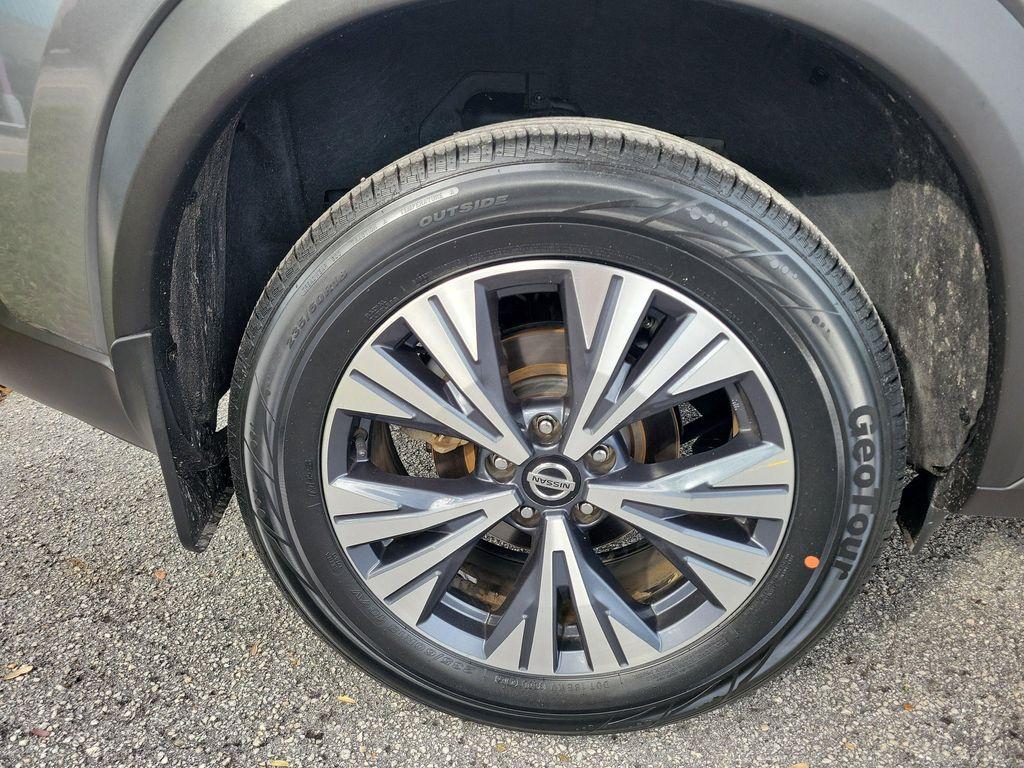 used 2021 Nissan Rogue car, priced at $18,788