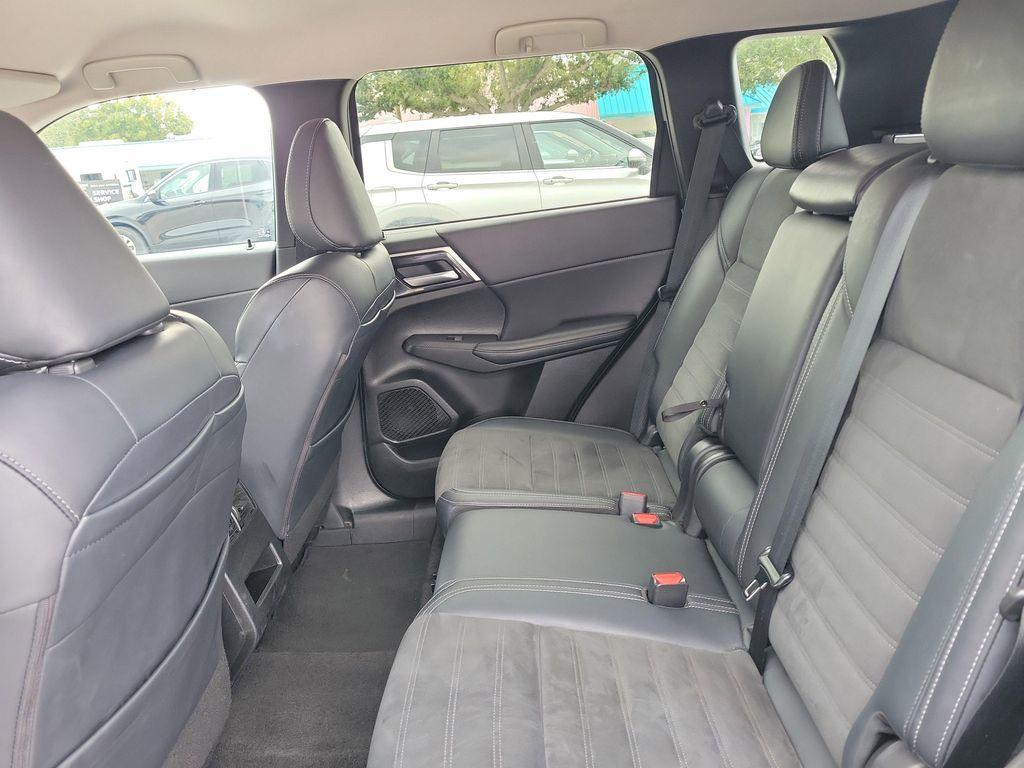 used 2024 Mitsubishi Outlander car, priced at $23,788