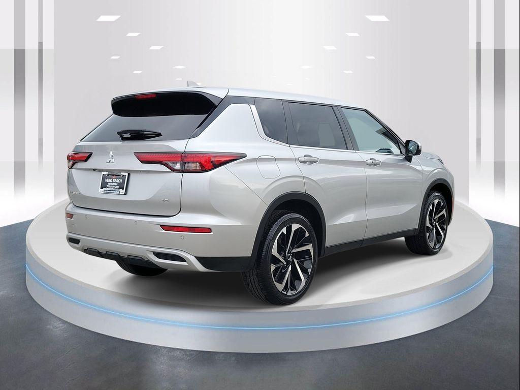 used 2024 Mitsubishi Outlander car, priced at $23,788