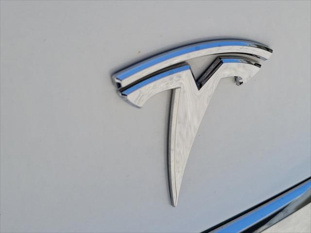 used 2018 Tesla Model X car, priced at $34,988