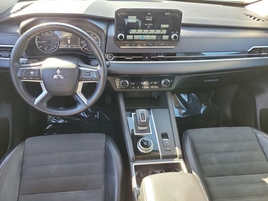 used 2024 Mitsubishi Outlander car, priced at $23,788