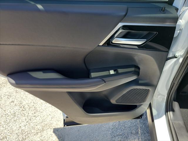 new 2025 Mitsubishi Outlander PHEV car, priced at $39,595