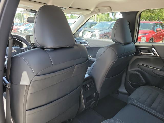 new 2025 Mitsubishi Outlander PHEV car, priced at $39,595