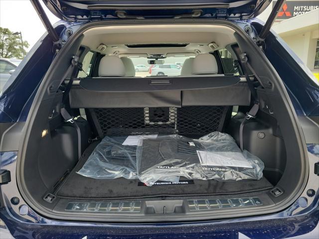 new 2025 Mitsubishi Outlander car, priced at $34,300