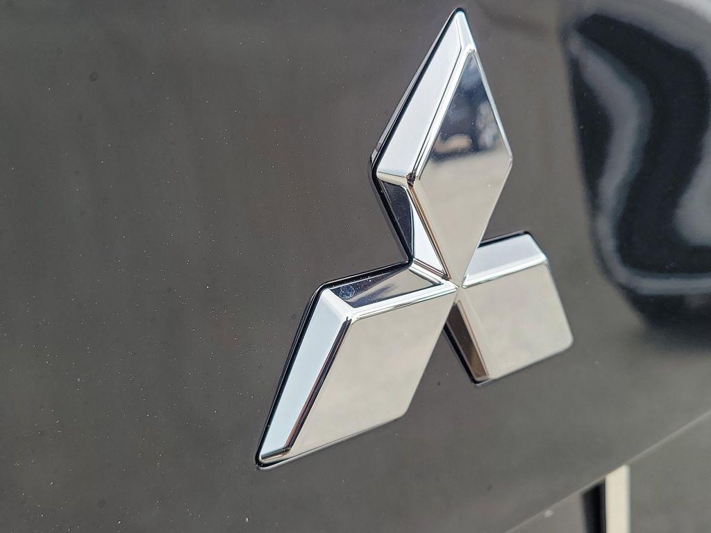 new 2025 Mitsubishi Outlander car, priced at $30,975