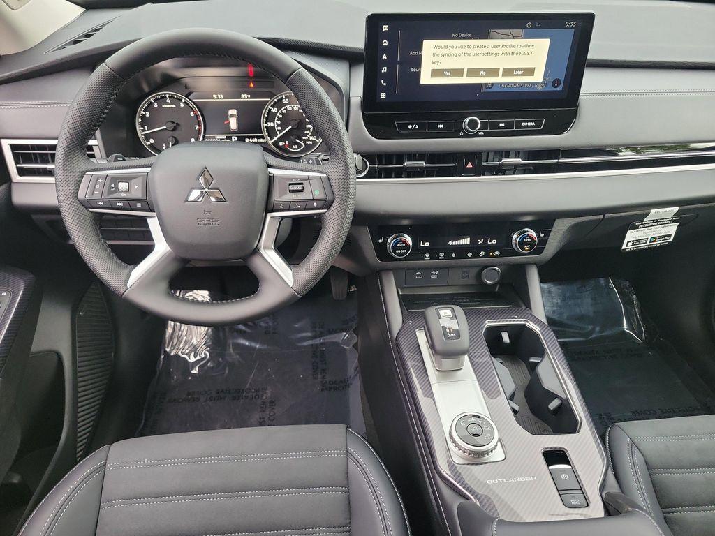 new 2025 Mitsubishi Outlander car, priced at $30,975