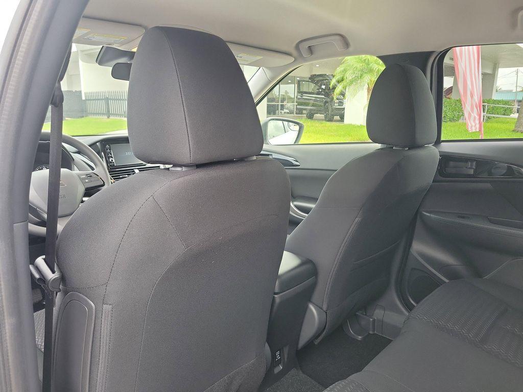 new 2025 Mitsubishi Eclipse Cross car, priced at $25,575