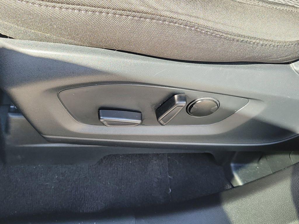 used 2023 Ford Explorer car, priced at $27,988