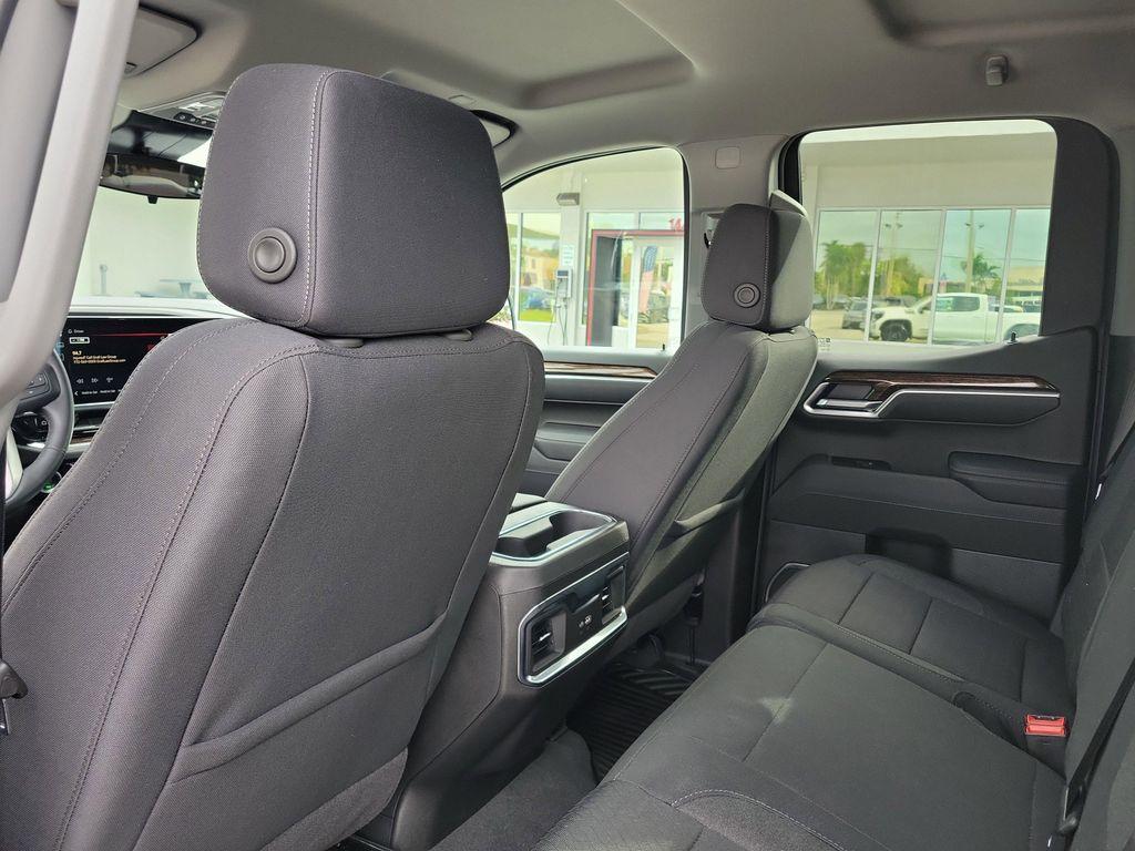 used 2025 GMC Sierra 1500 car, priced at $42,988