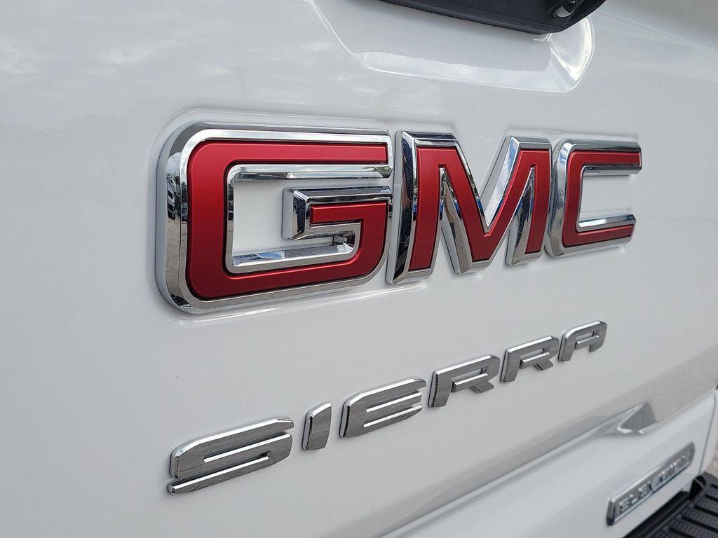 used 2025 GMC Sierra 1500 car, priced at $42,988