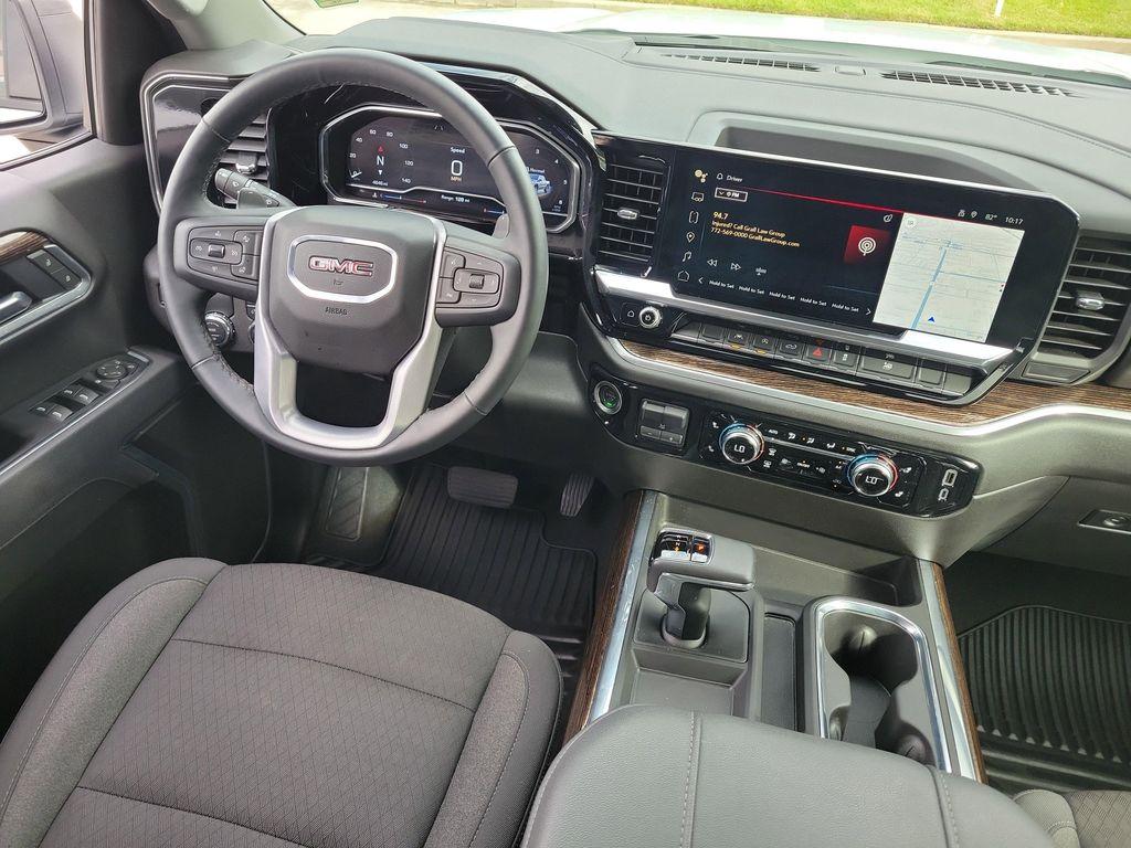 used 2025 GMC Sierra 1500 car, priced at $42,988