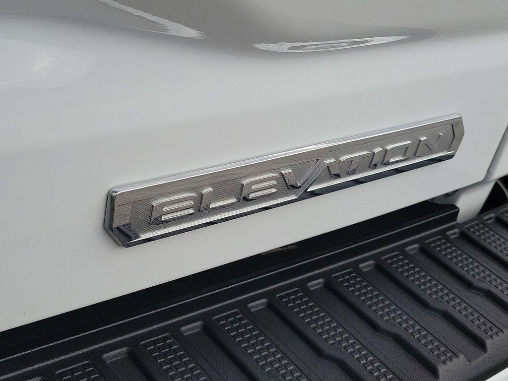 used 2025 GMC Sierra 1500 car, priced at $42,988