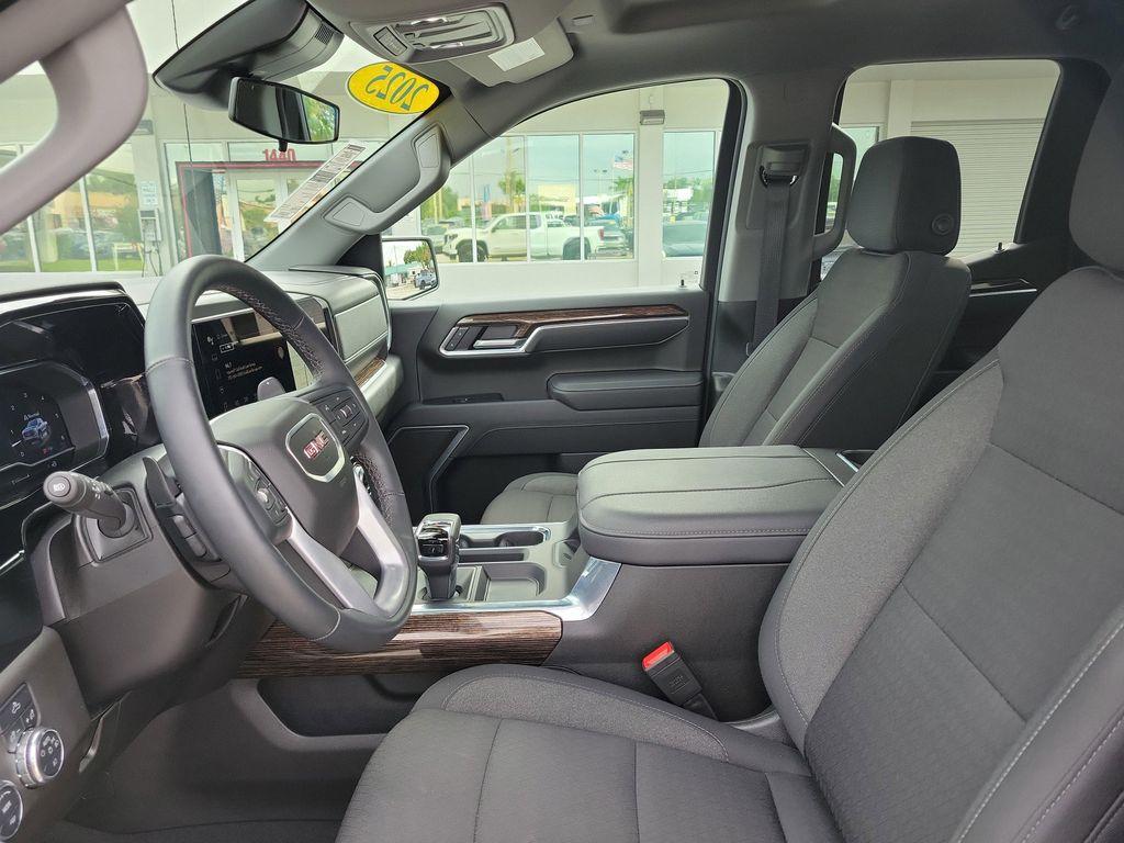 used 2025 GMC Sierra 1500 car, priced at $42,988