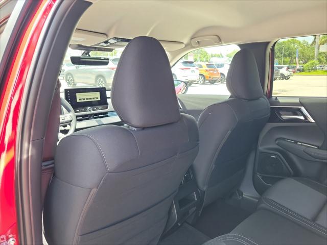 new 2025 Mitsubishi Outlander car, priced at $28,185