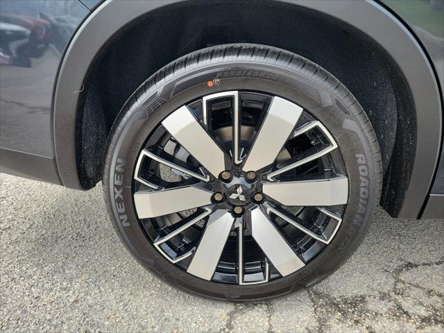 new 2025 Mitsubishi Outlander car, priced at $34,310