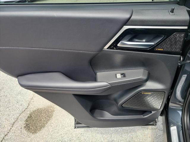 new 2025 Mitsubishi Outlander car, priced at $34,310