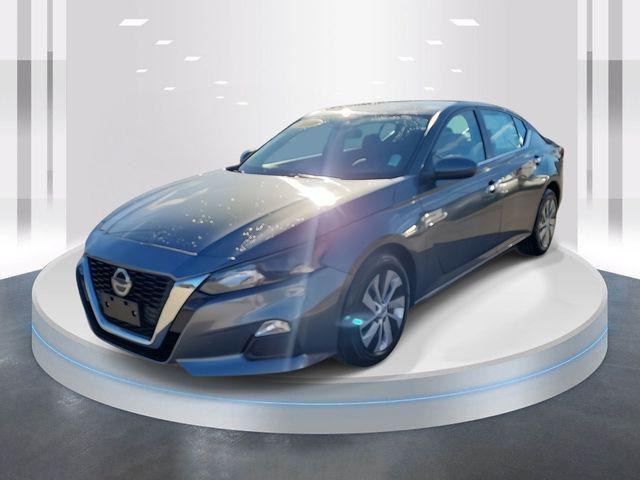 used 2022 Nissan Altima car, priced at $15,321