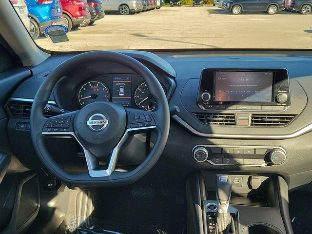 used 2022 Nissan Altima car, priced at $15,321