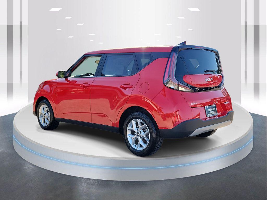 used 2024 Kia Soul car, priced at $17,488