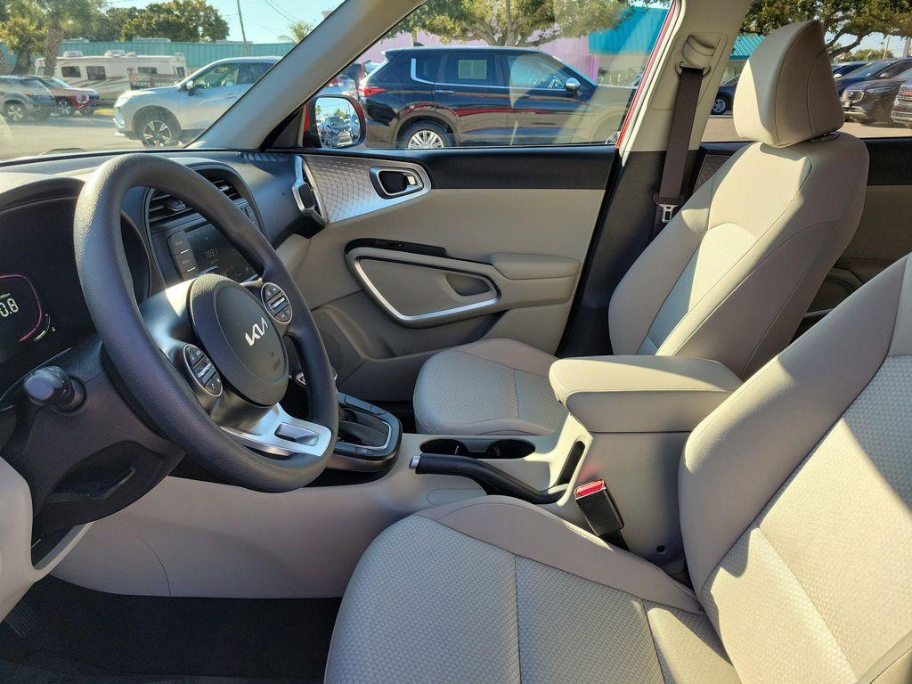 used 2024 Kia Soul car, priced at $17,488