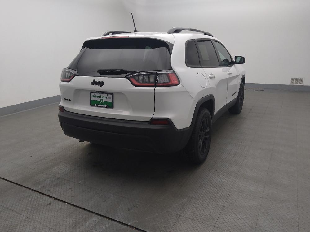 used 2023 Jeep Cherokee car, priced at $21,095