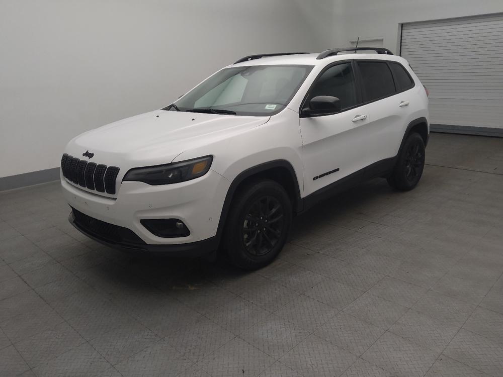 used 2023 Jeep Cherokee car, priced at $21,095