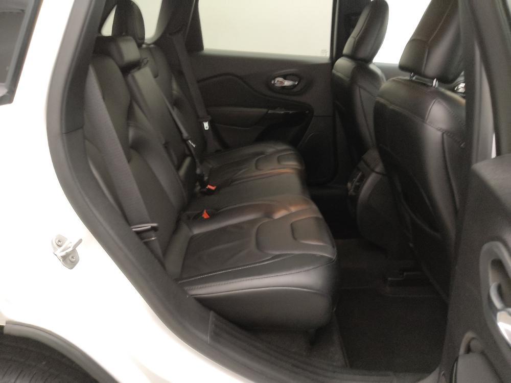 used 2023 Jeep Cherokee car, priced at $22,295