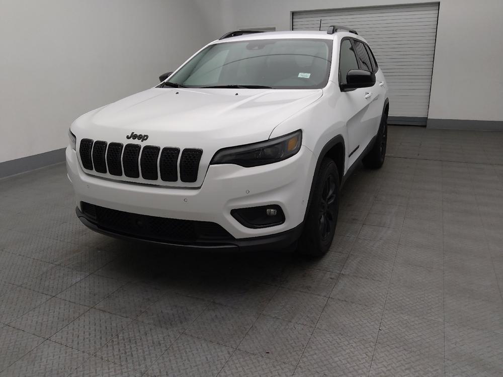 used 2023 Jeep Cherokee car, priced at $22,295