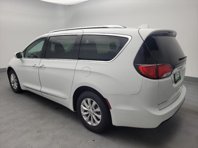 used 2019 Chrysler Pacifica car, priced at $15,595