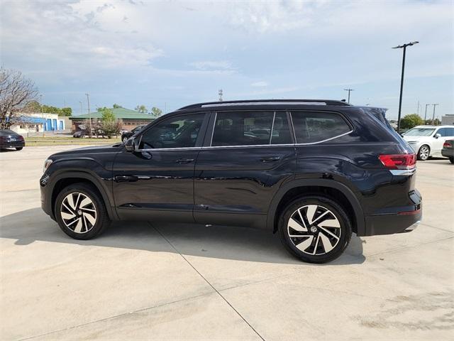 new 2024 Volkswagen Atlas car, priced at $40,041