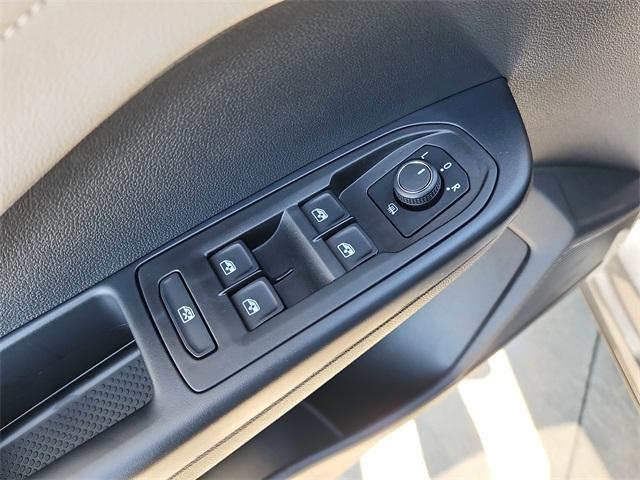 new 2025 Volkswagen Taos car, priced at $34,369