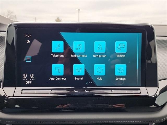 new 2025 Volkswagen Atlas Cross Sport car, priced at $46,096