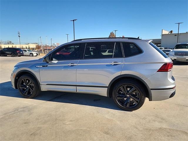 new 2024 Volkswagen Tiguan car, priced at $32,171